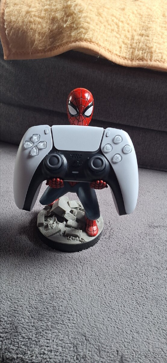 Cable Guy ( Držák na Ovladač nebo Mobil) - 3