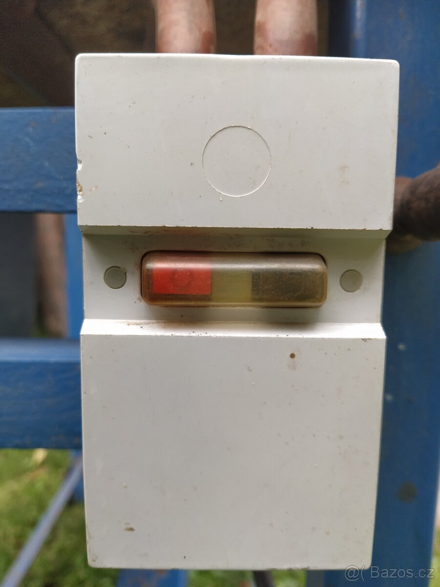 Prodám spodní frézu domácí výroby - 3