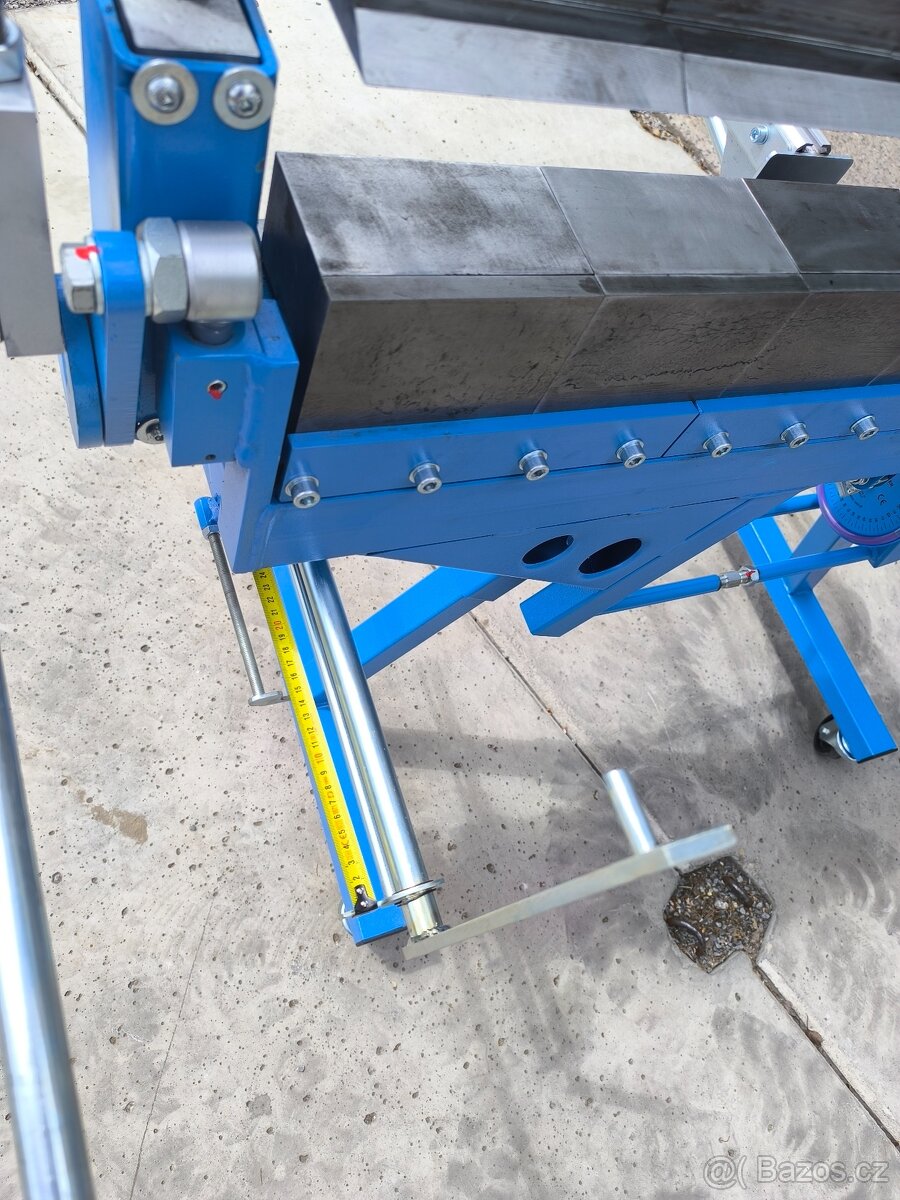 ohýbačka plechů - 3