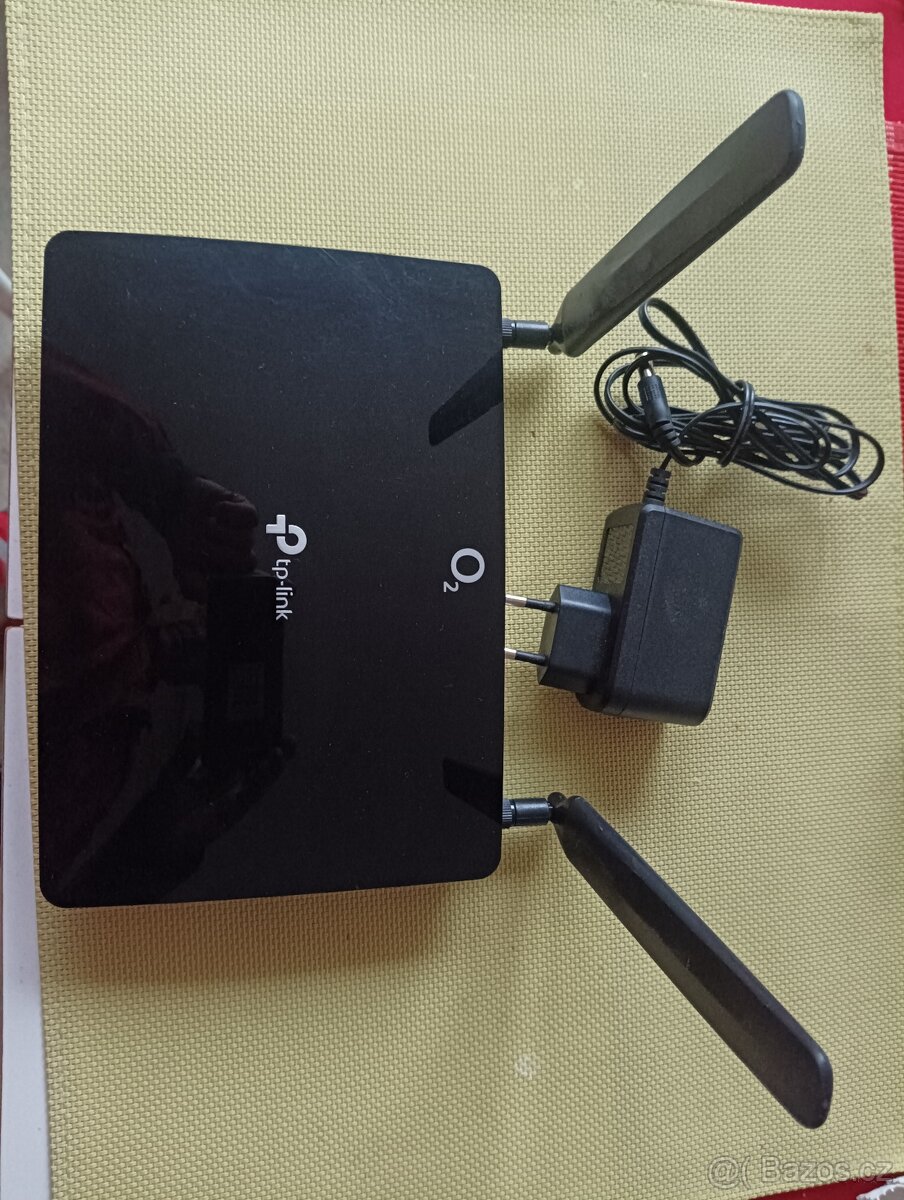 Wifi router TP Link Archer MR 200 - 3