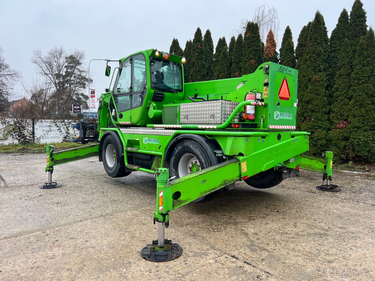 Merlo ROTO 40.26 MCSS – 2014 – ovladač + příslušenství - 3