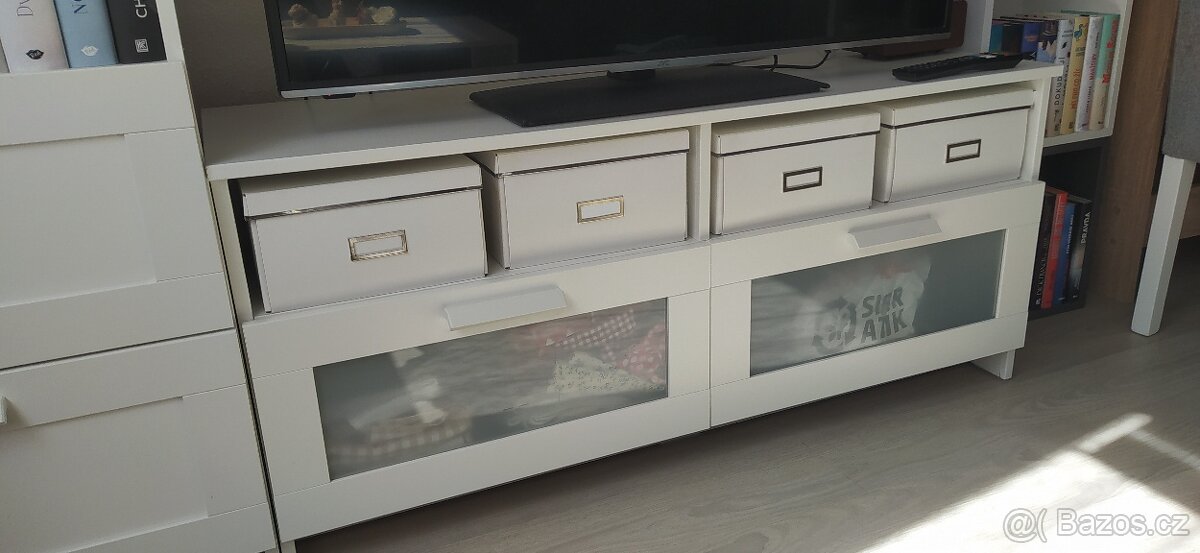 TV stolek Ikea Brimnes - 3