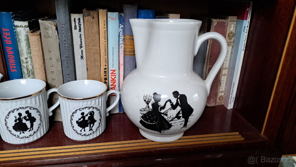 Hrnky a džbán 10ks - 3