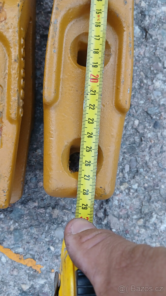 čelní zuby pro traktorbag KOMATSU WB97 WB93 - 3