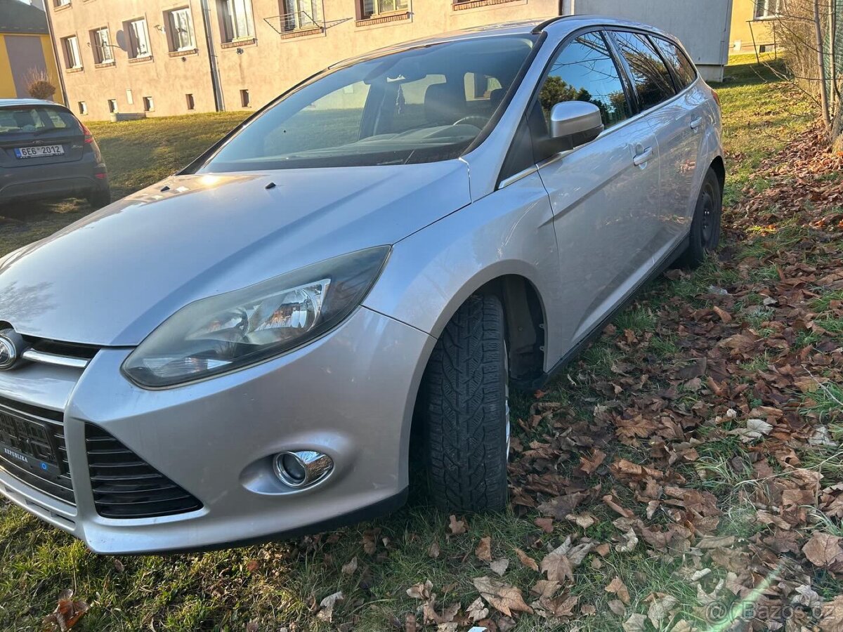 Ford Focus 2011 2.0 TDI NA OPRAVU NEFUNKČNÍ PŘEVODOVKA - 3