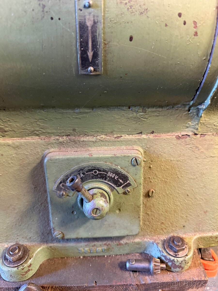 Dvojkotoučová leštička / bruska AEG - 3