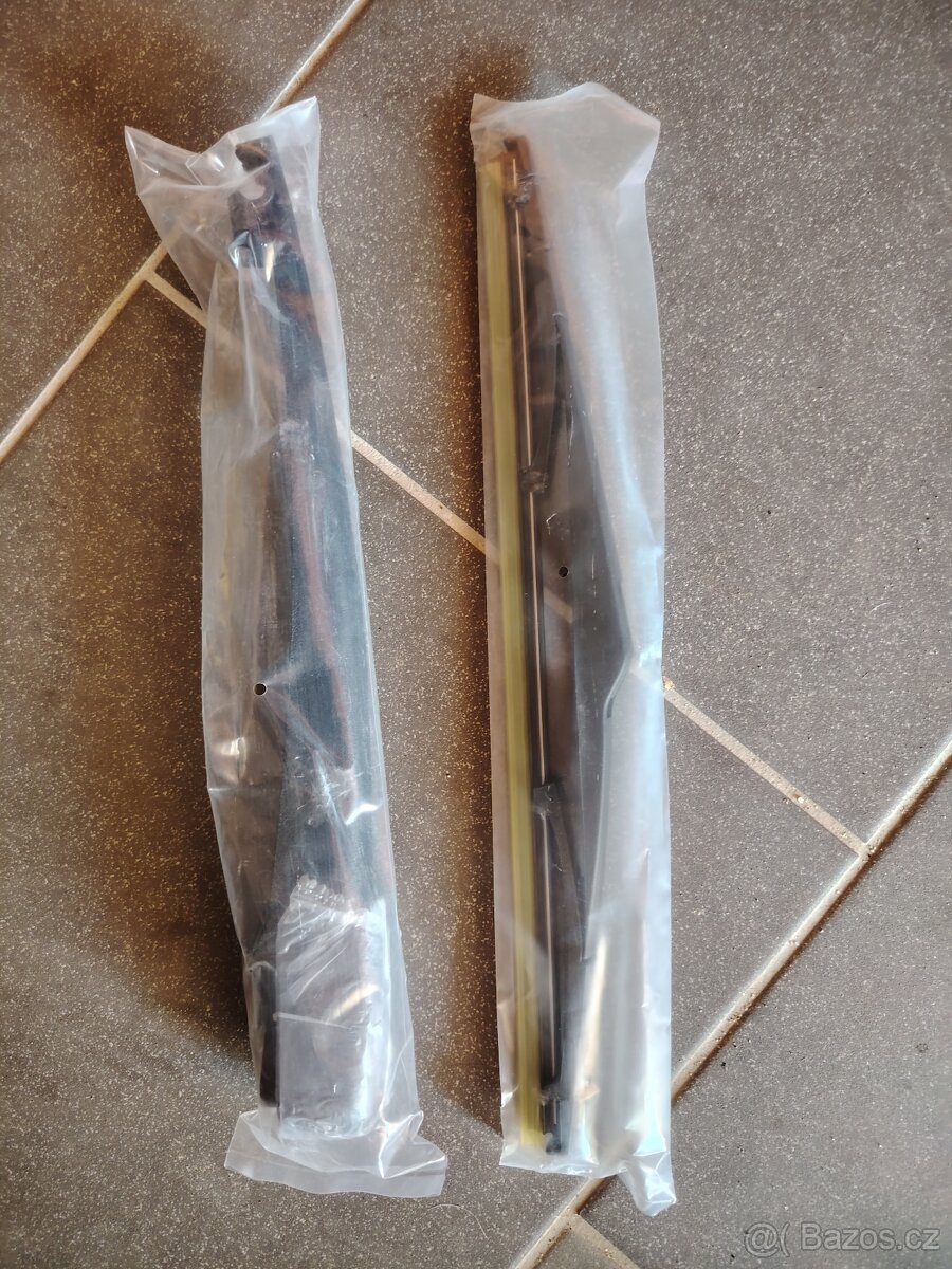 Zadní stěrač Hyundai i30 kombi.2012. - 3