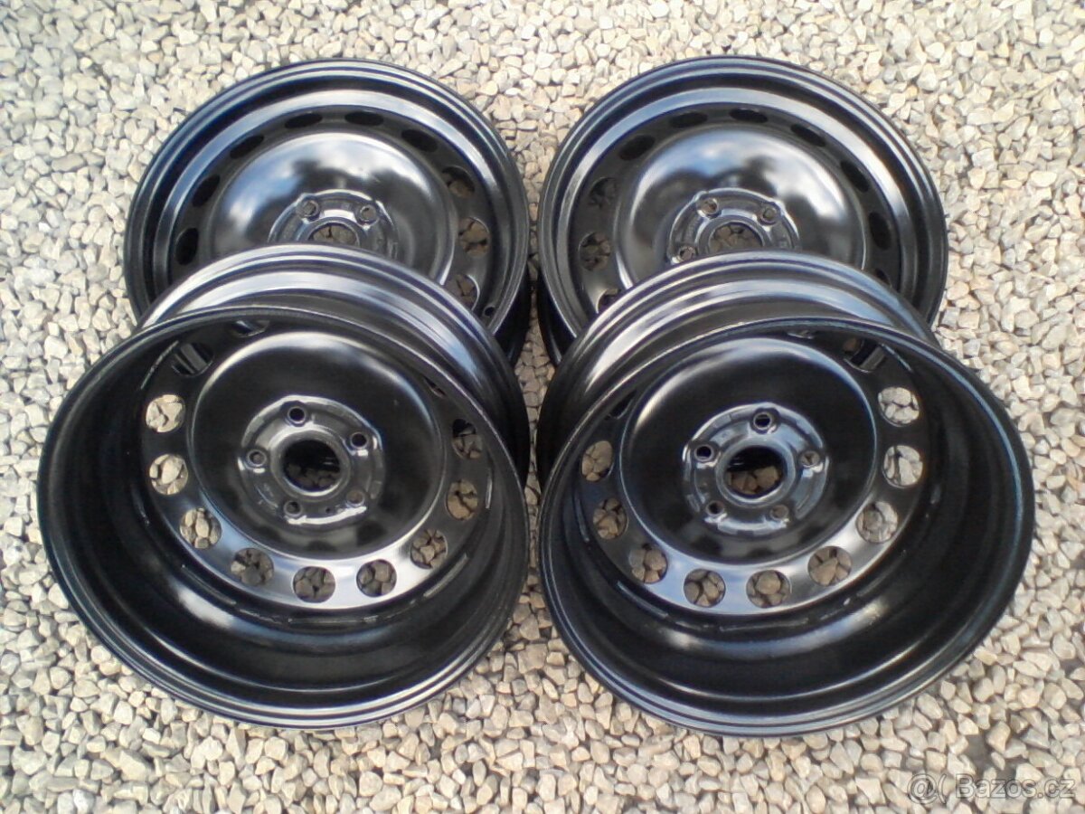 16 plechové disky Audi A3 (2013-25),Q2,VW T-Roc - 3