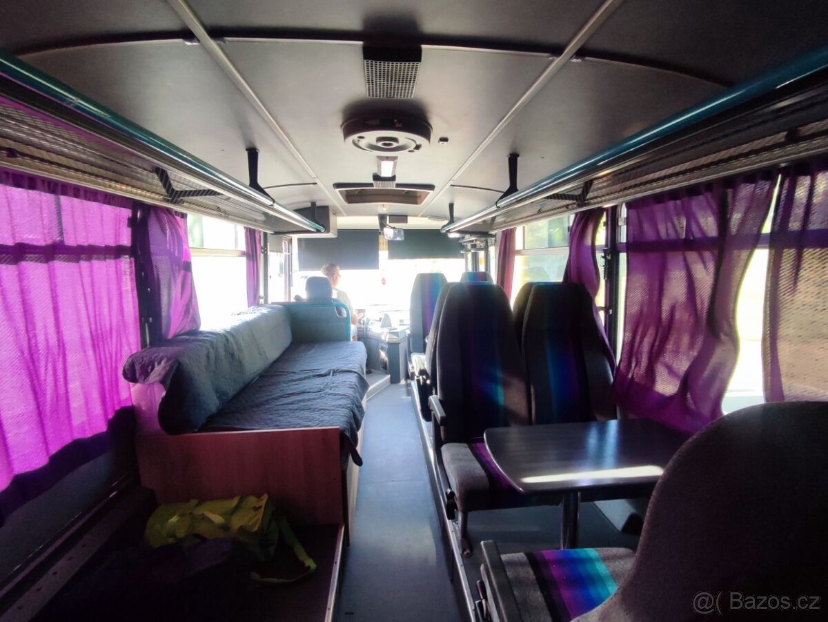 Obytný autobus Karosa C935 - 3