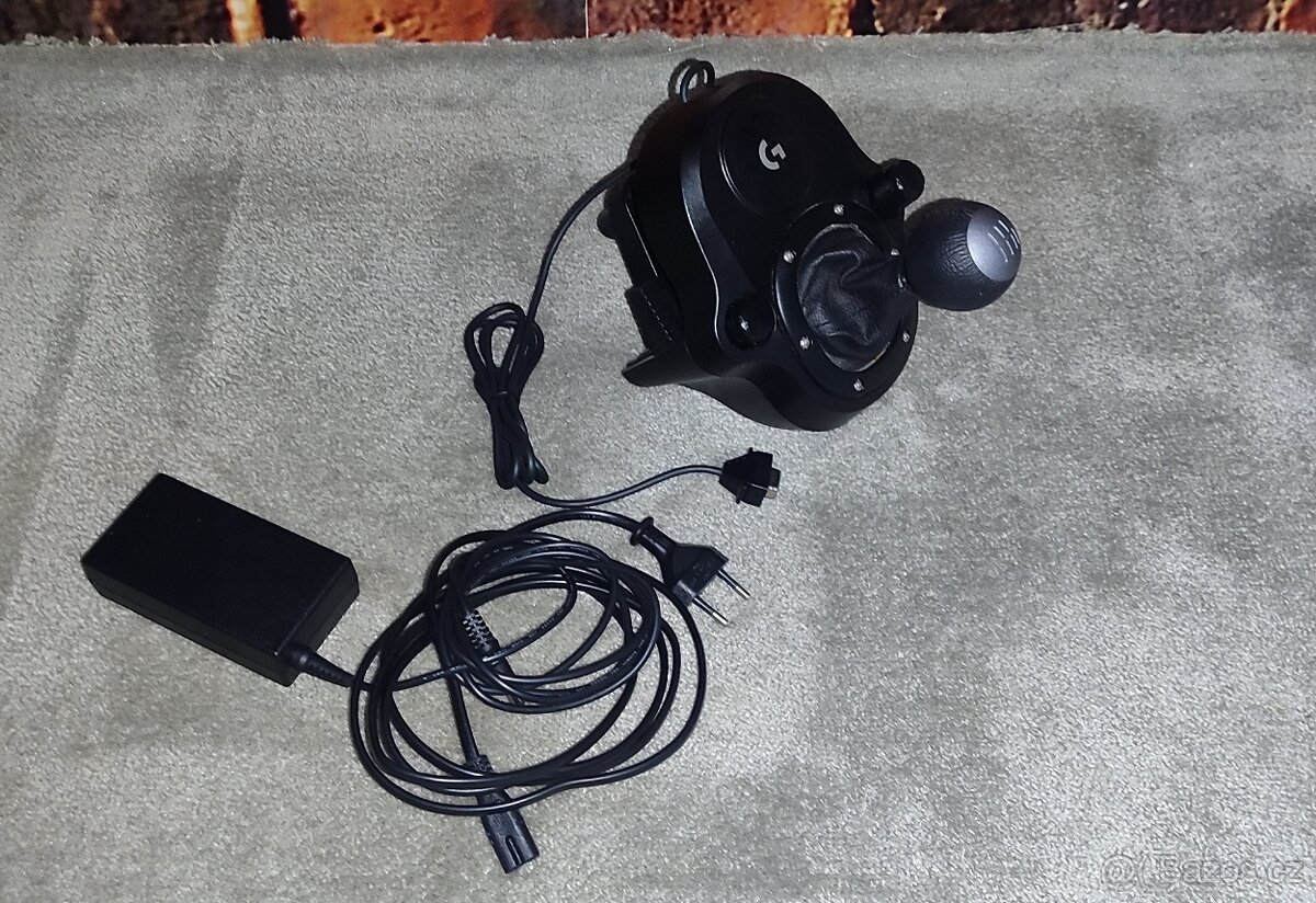 Logitech G923 + Shifter - 3