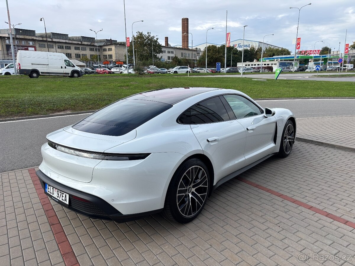 Porsche Taycan Performance Bateryplus odp.DPH - 3