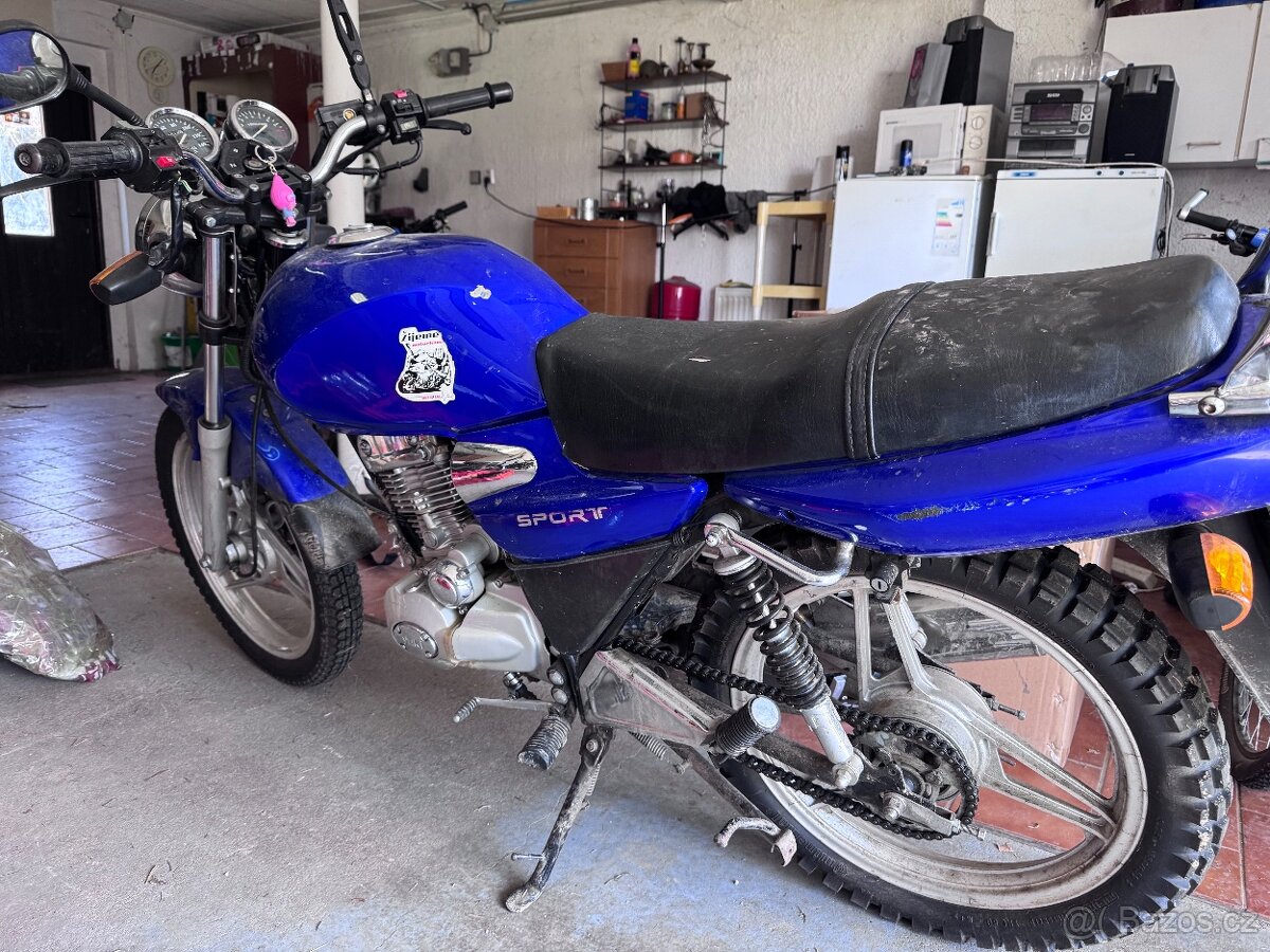 Yuki 125 - 3