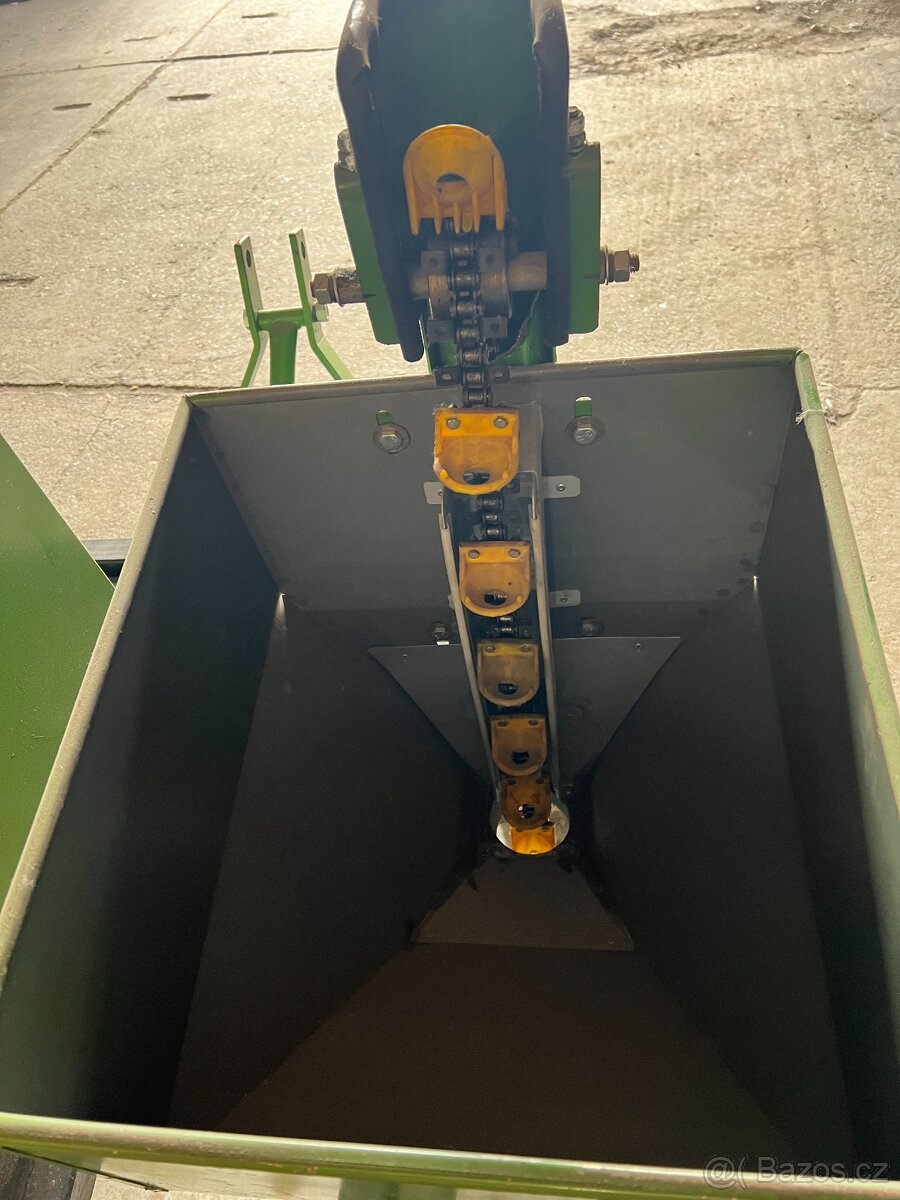 Sazeč brambor - dvouřádkový - 3