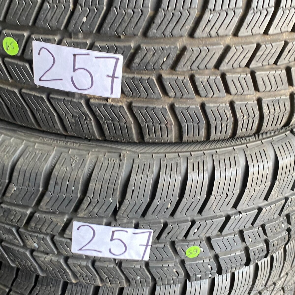 Zimní pneu 175/65 R15 84T Barum 6mm - 3