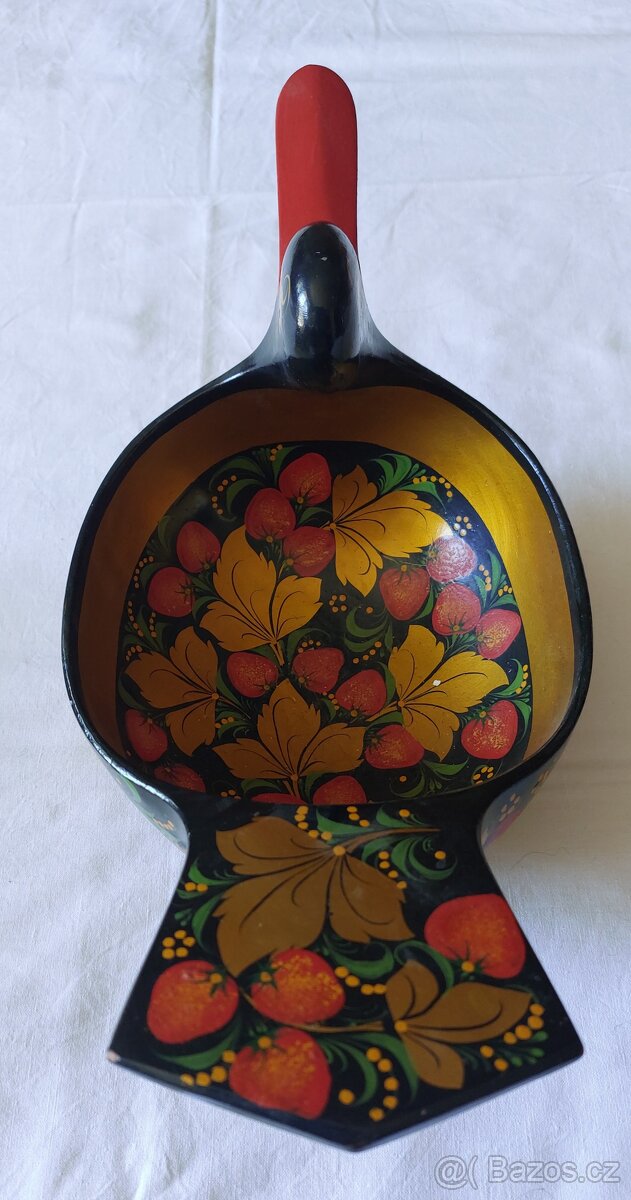 Chochloma - dřevěné ručně vyráběné a zdobené nádobí - 3