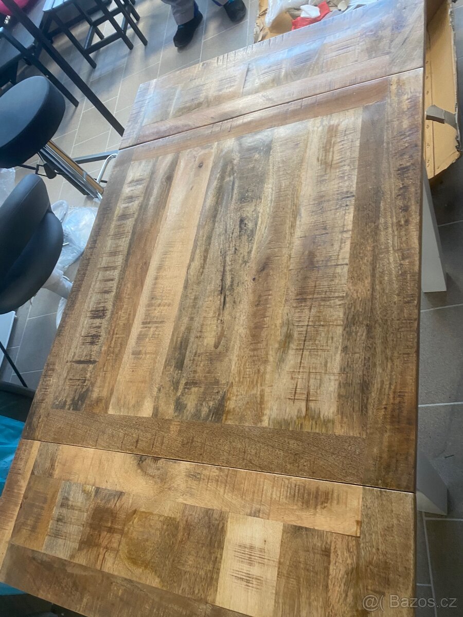 Rozkládací dřevěný jídelní stůl DIDIER 77/127 x 77 cm - 3