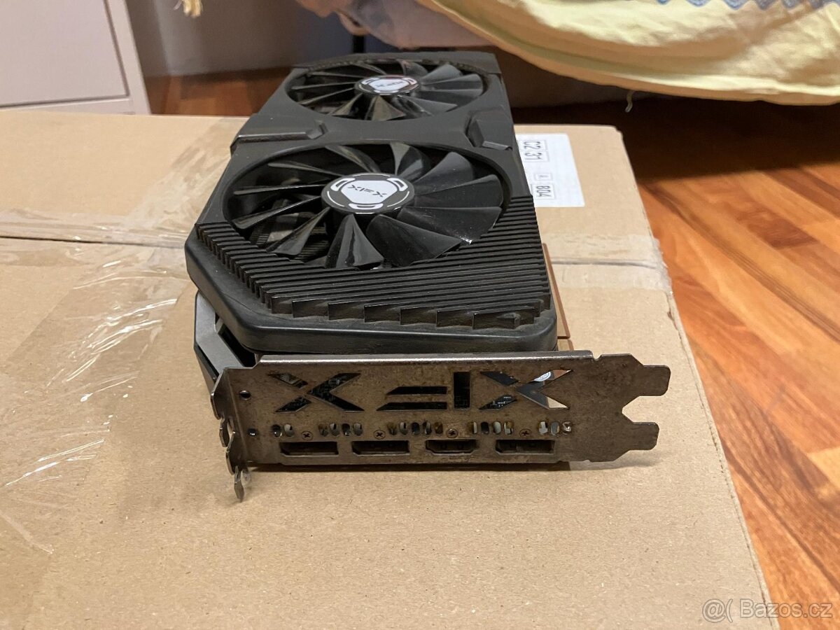 XFX Radeon RX 5700 XT RAW II 8GB GDDR6 - 3