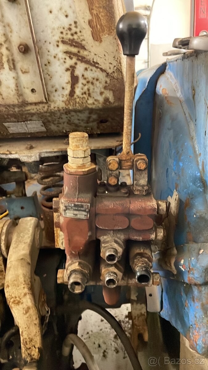 Hydraulika na traktor - 3