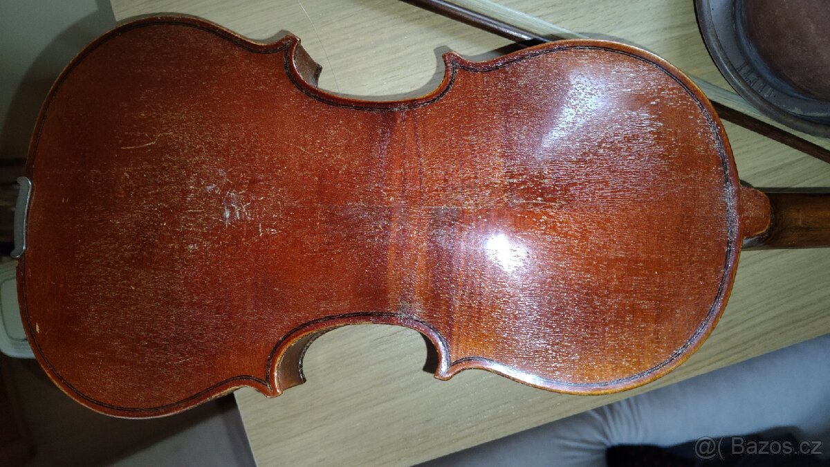 Housle starožitné 3/4. Délka zad 34 cm. - 3