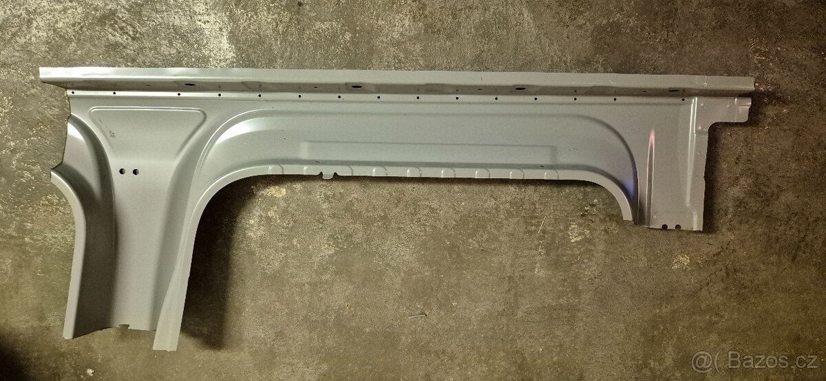 Pravý přední práh Q5 2016- 2024 80A originál - 3