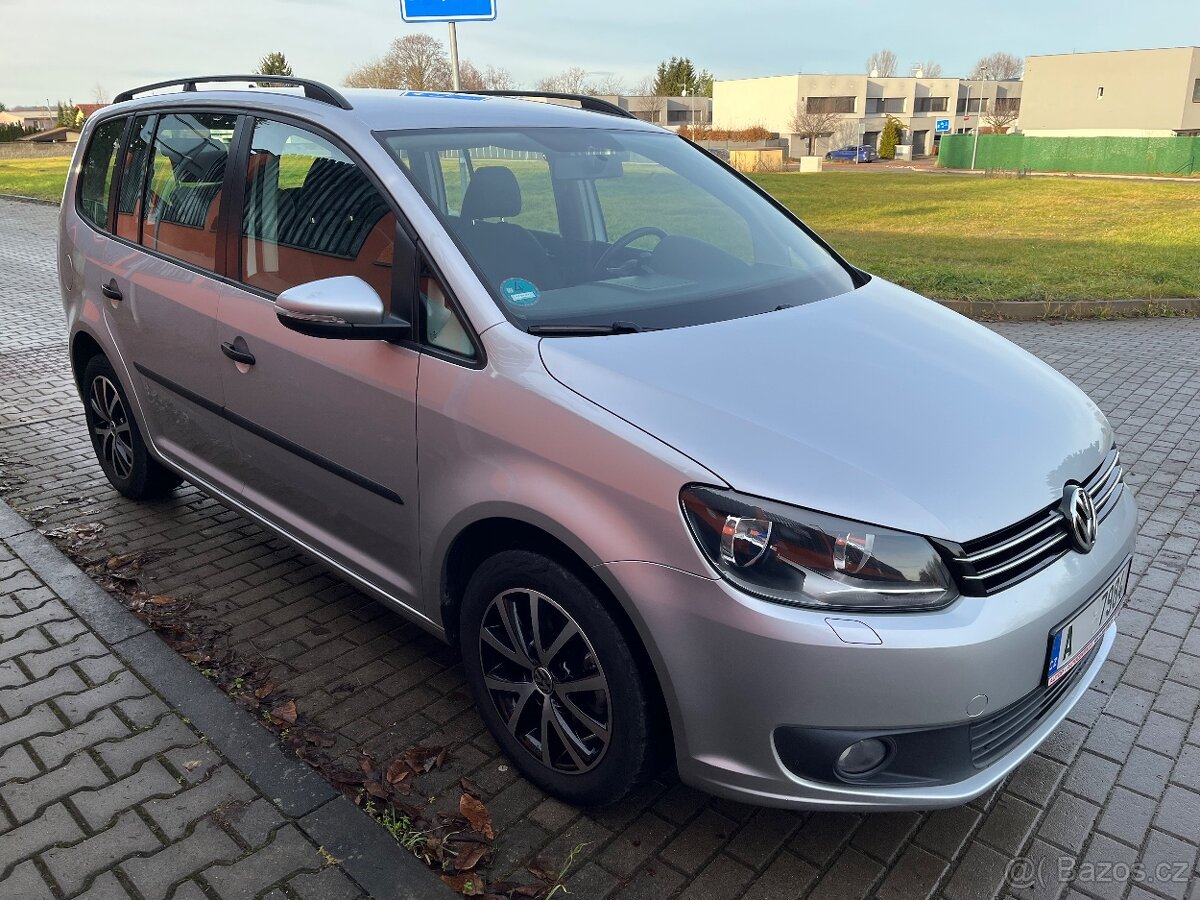 VW Touran 1.6 TDi DSG Serviska - 3