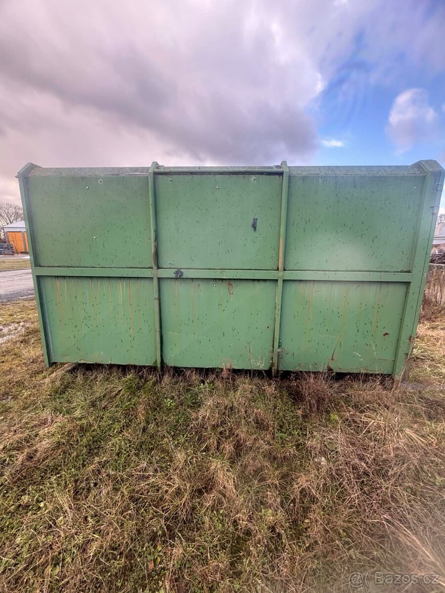 SKLADOVY KONTEJNER - 3