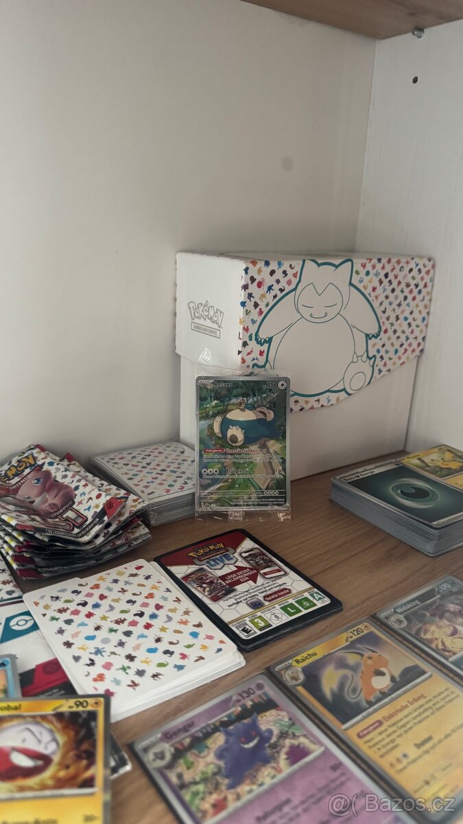 Pokémon krabička a karty - 3