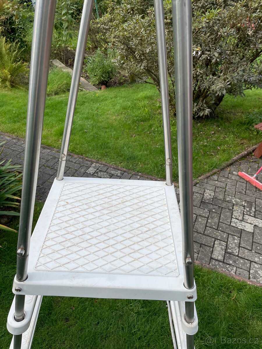 Bazénový žebřík - 3