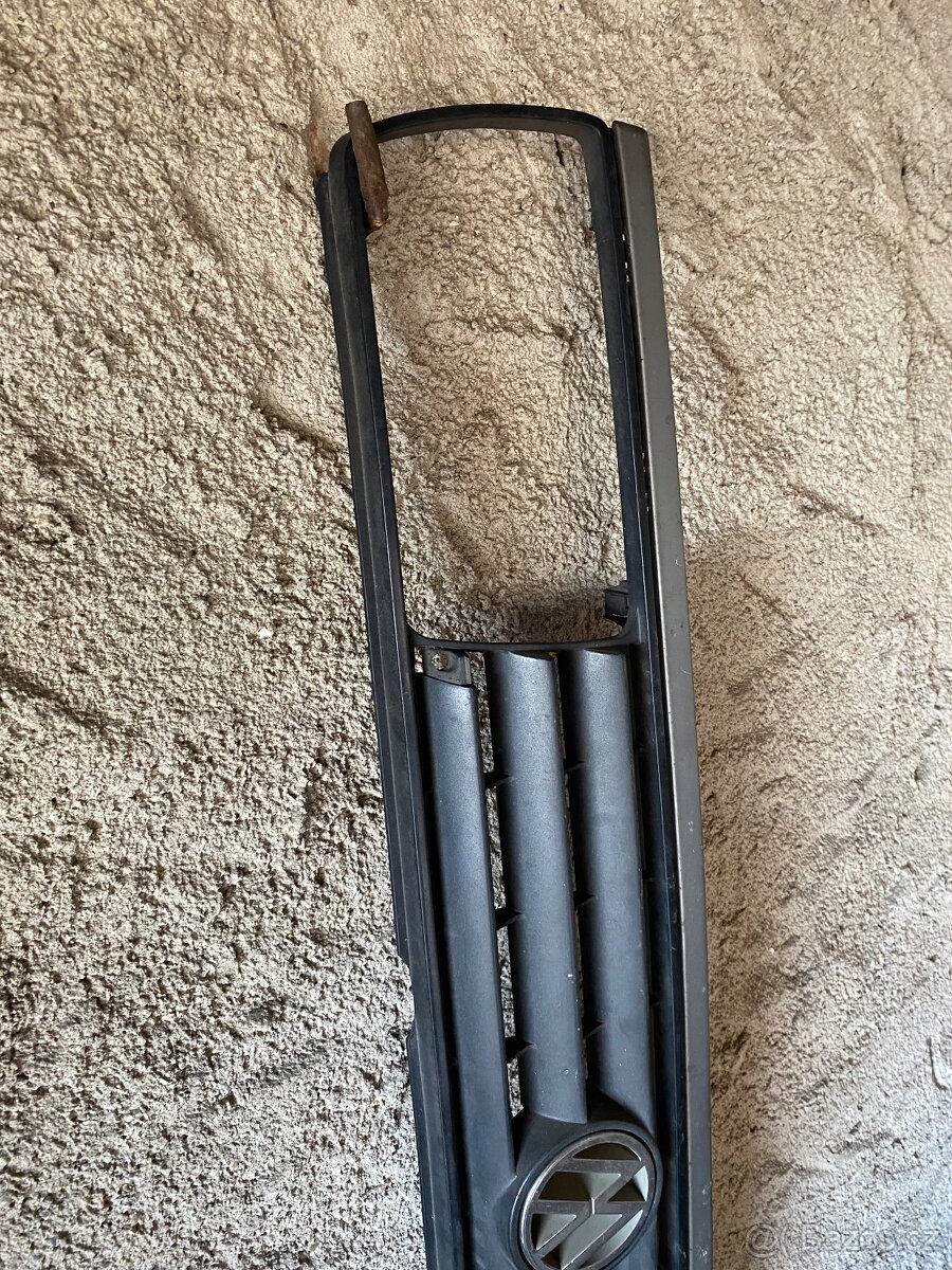 Maska VW Jetta Mk2 - 3