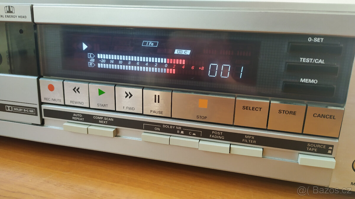 Grundig ( 3 hlavy , 3 motory) vzácný magnetofon - 3