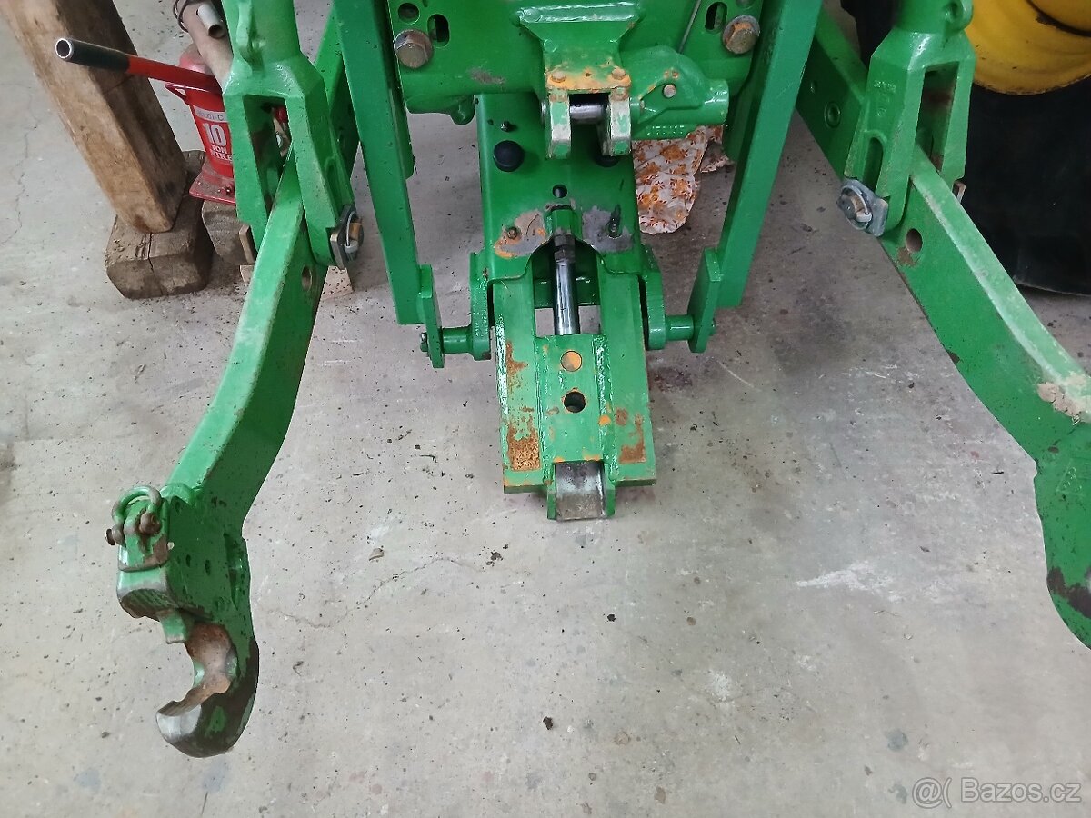 Agrohák John Deere - 3