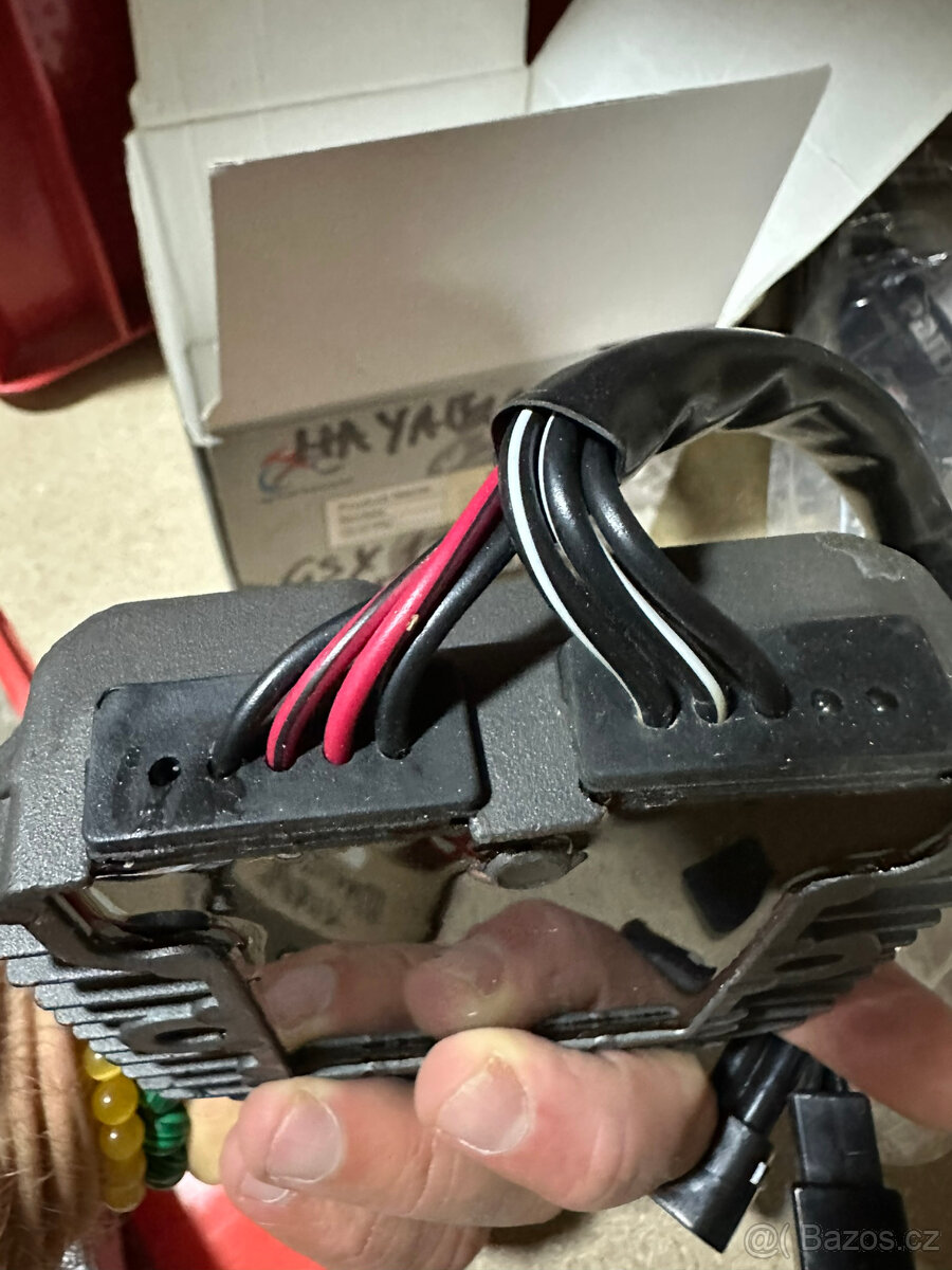 Regulátor dobíjení Suzuki GSXR 1300 Hayabusa 2008-2012 - 3