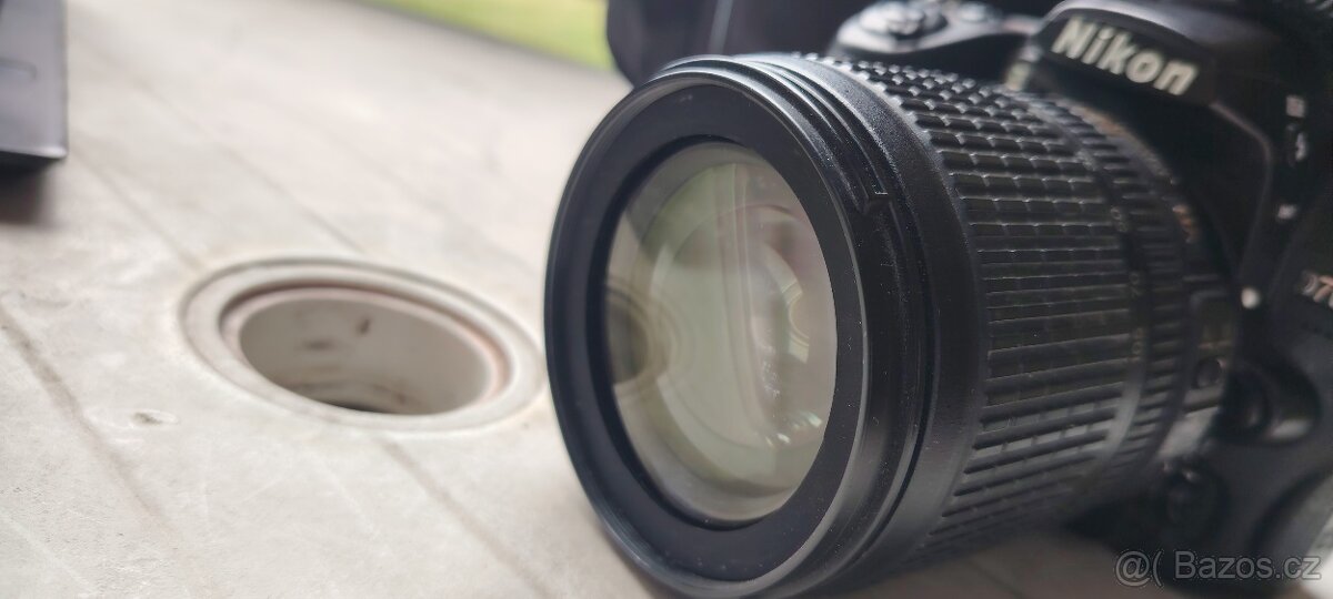 Nikon tělo d7000+nikor - 3