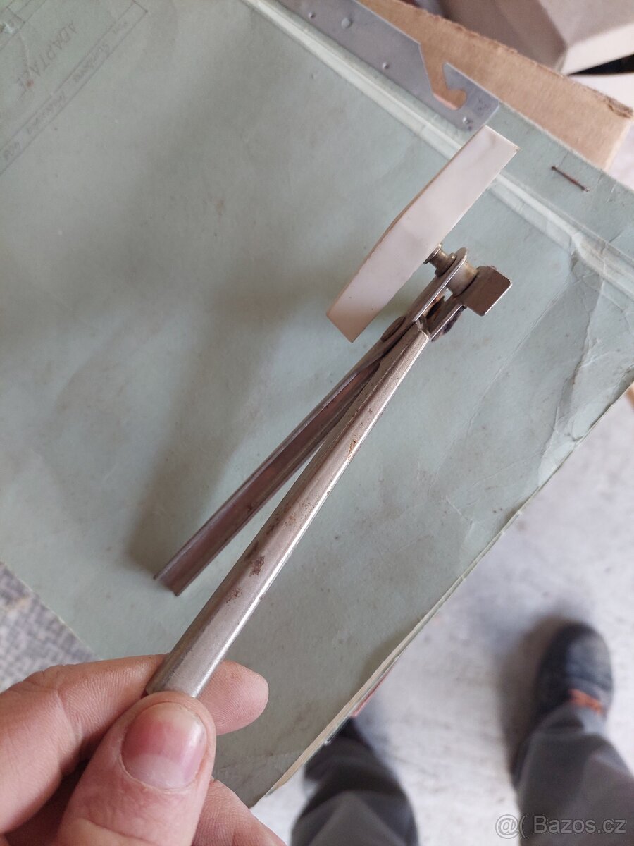 Rúzné staré věci. - 3