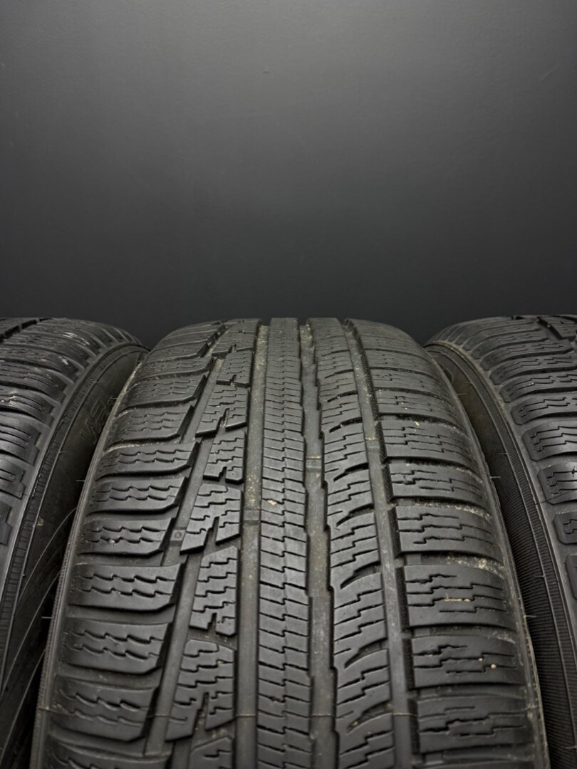 Sada pneu 245/50/18 NOKIAN - 3