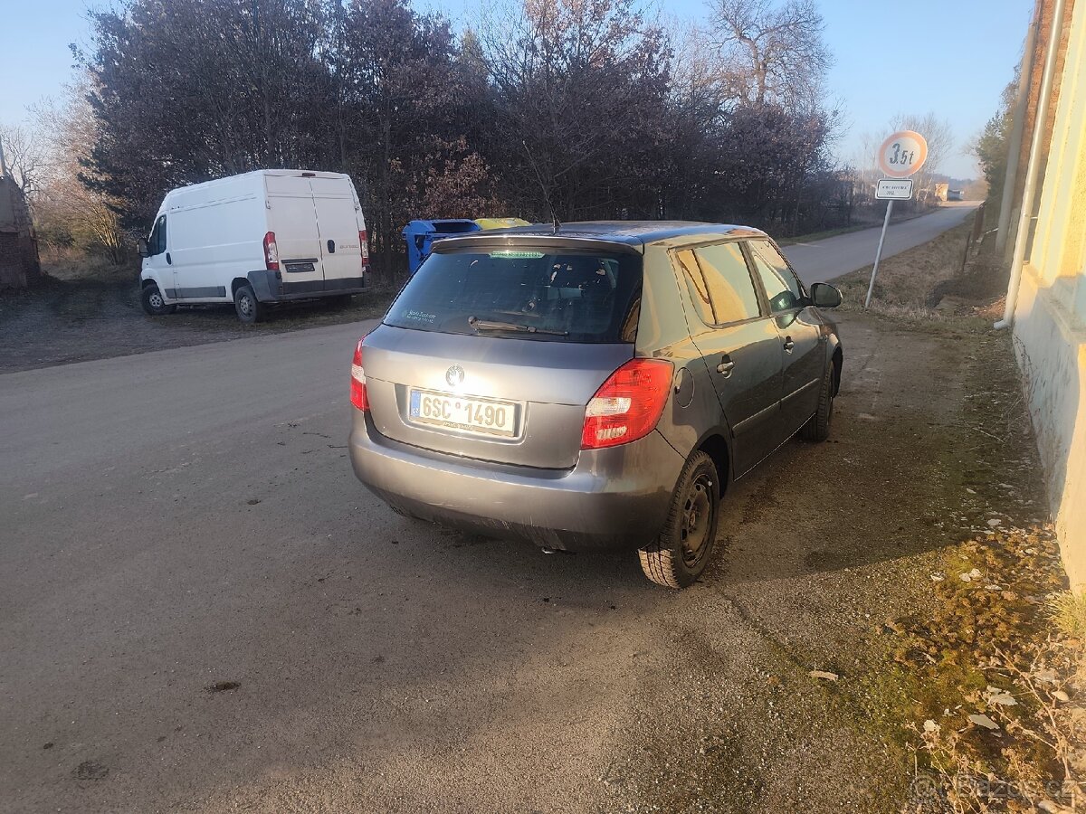 Skoda Fabia II 1.2Htp rok 2010 - 3