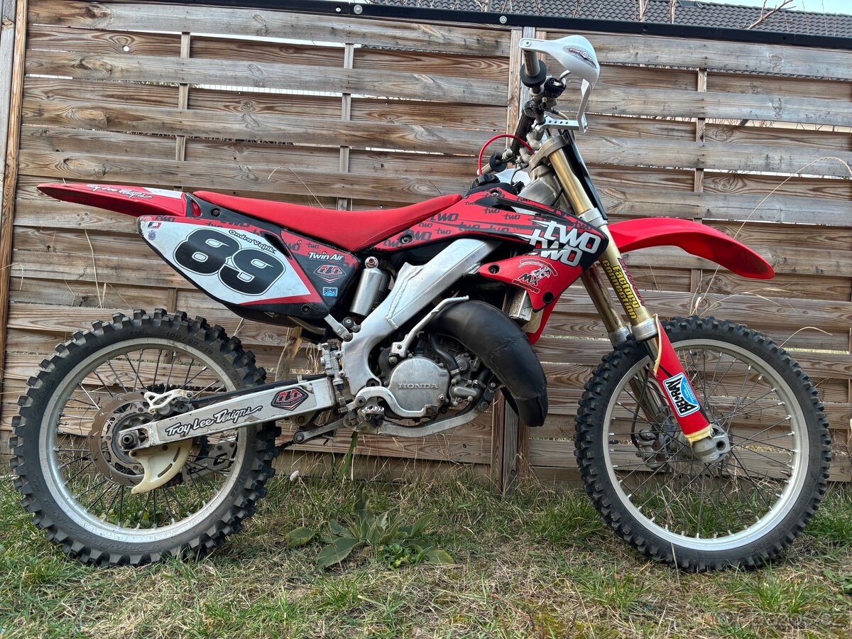 Honda CR 125 R - 3