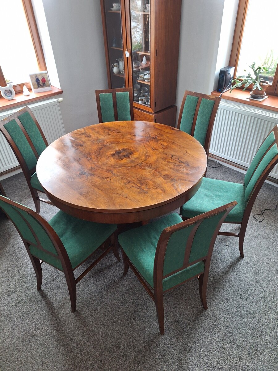 Starožitný nábytek - 3