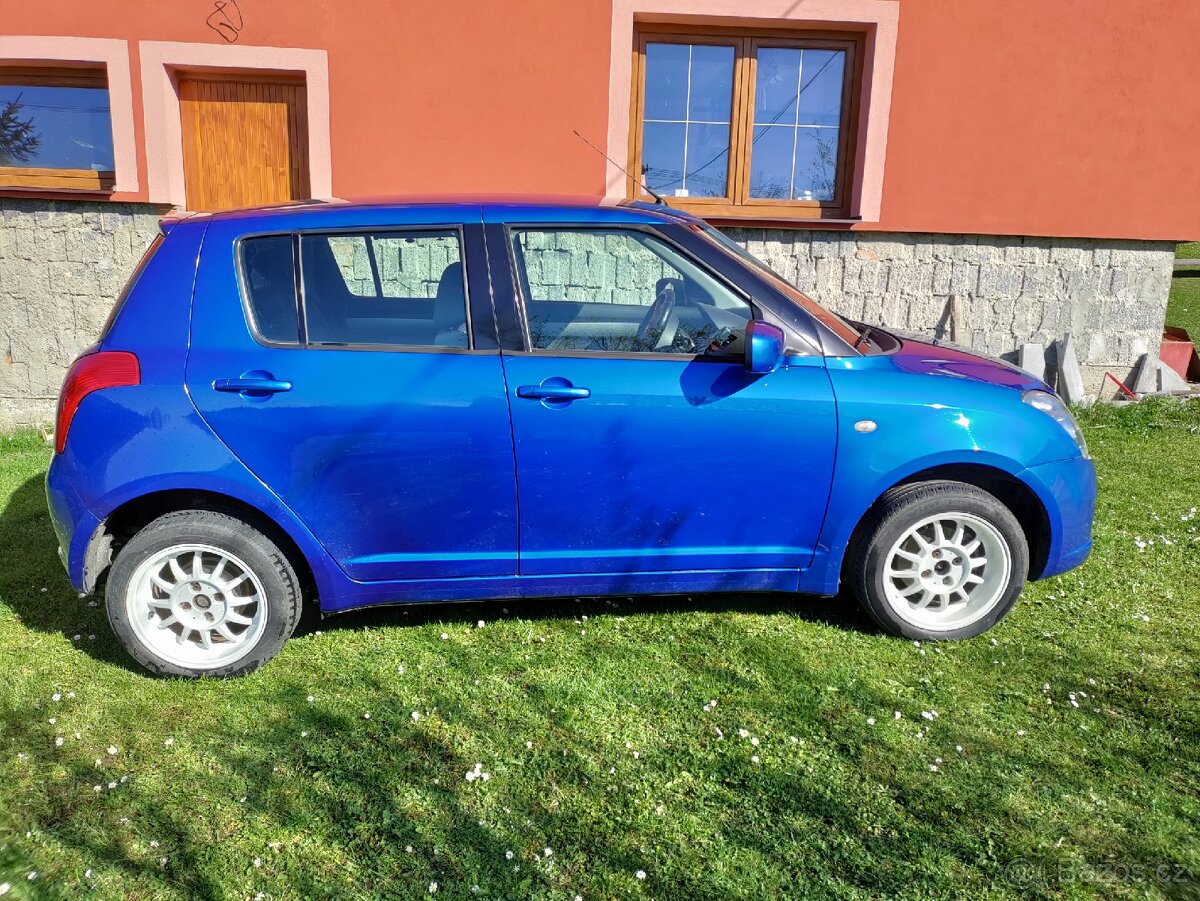 Prodám Suzuki Swift - 3