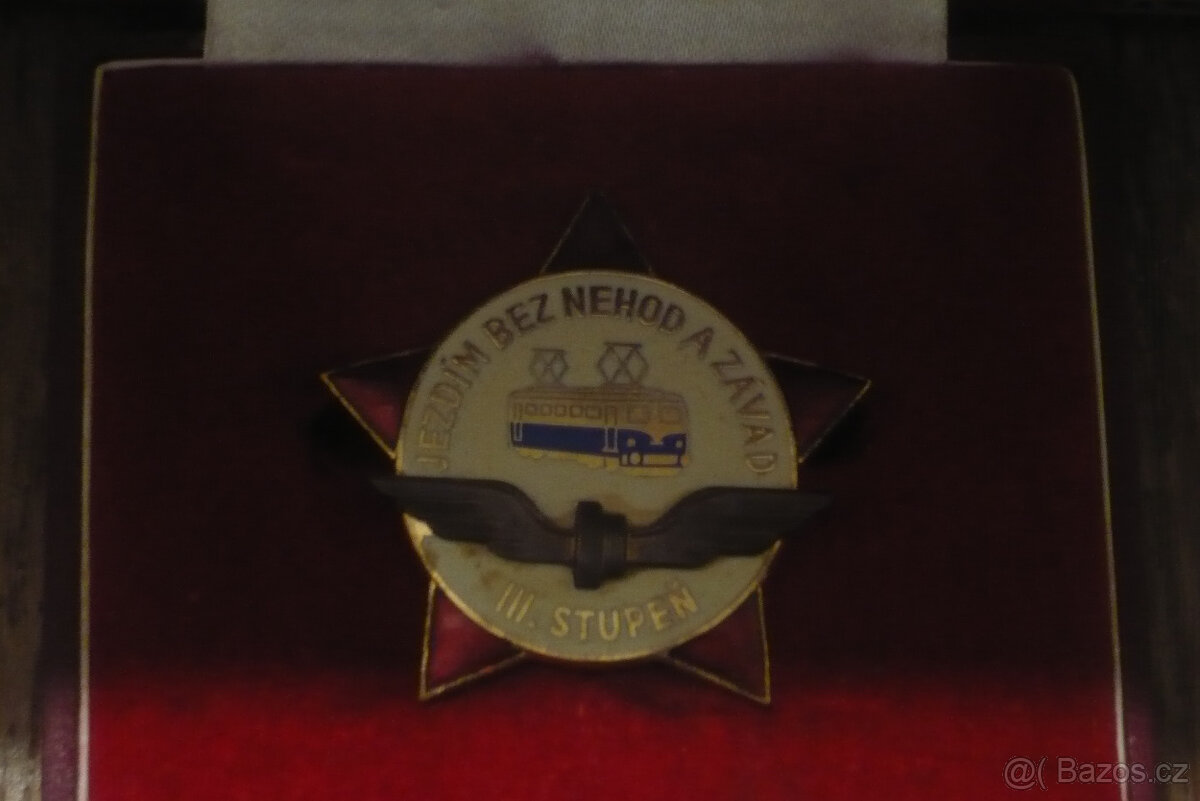 odznaky a vyznamenání sbírečka - 3