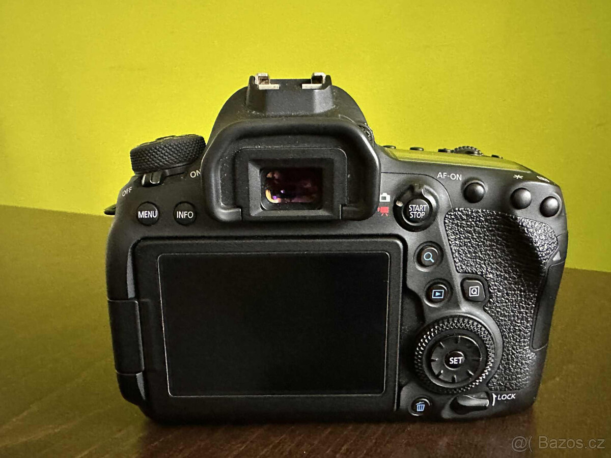 Canon EOS 6D Mark II (tělo) - 3