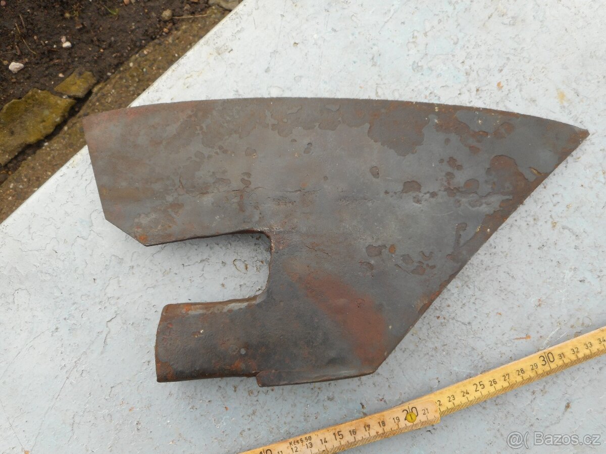sekera tesařská historická - 3