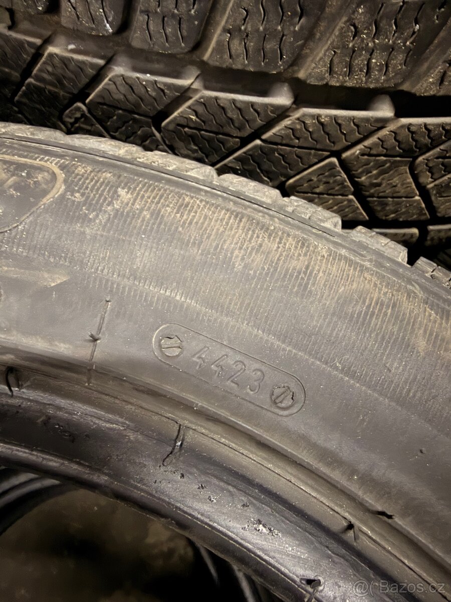 215/55/17 Zimní pneu Riken - 3