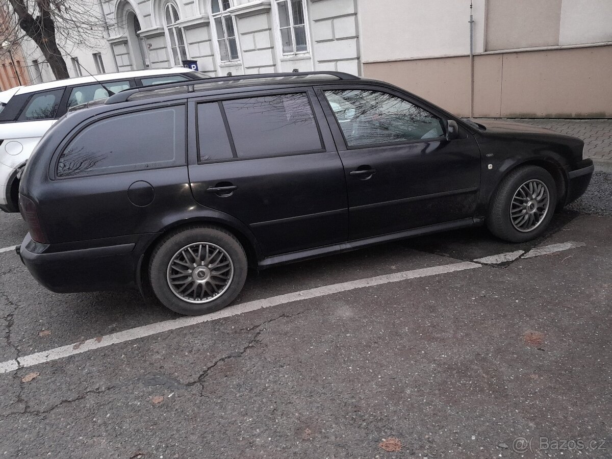 Skoda Octavia 1,9TDi,66 kW,ALH,Ambiente,r.v.2003 - 3