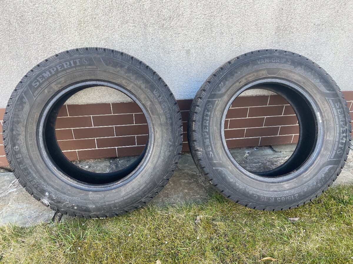 Zimní pneu 215/65/15C - 3