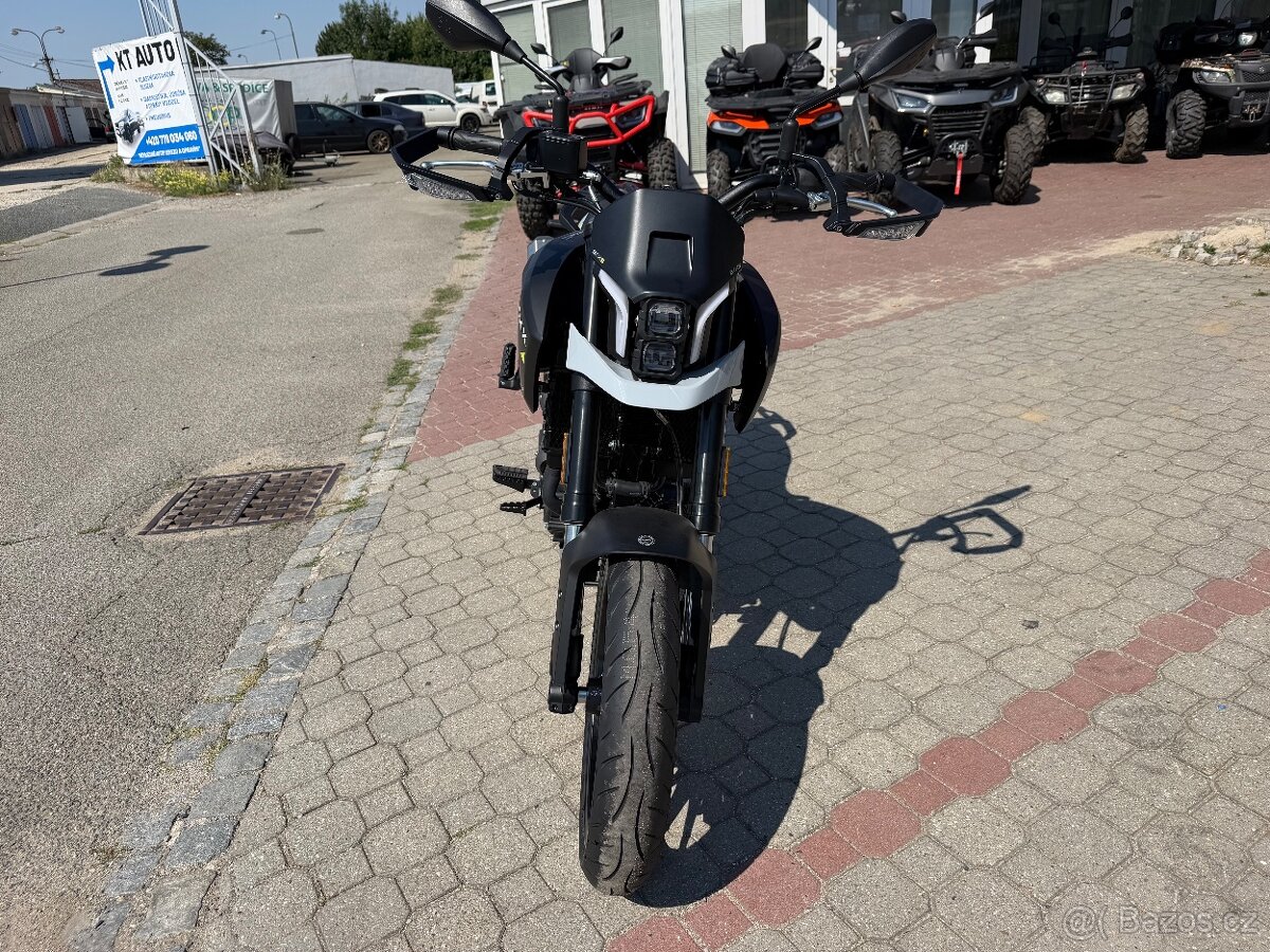 Benelli BKX 300 - 3