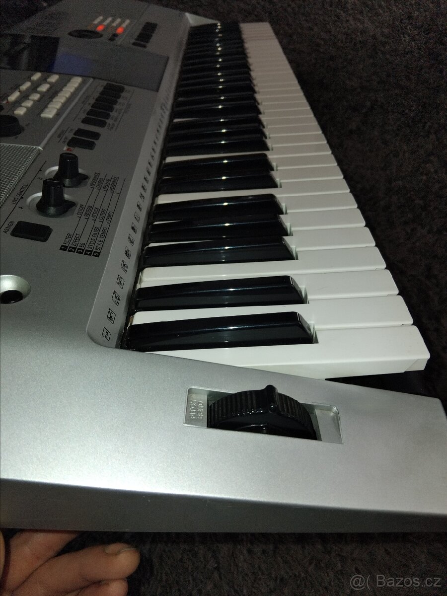 Yamaha psr e413 plně funkční - 3