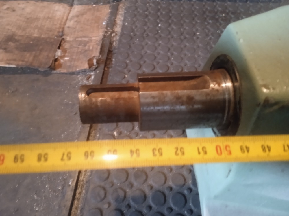 elektromotor s prevodovkou - 3