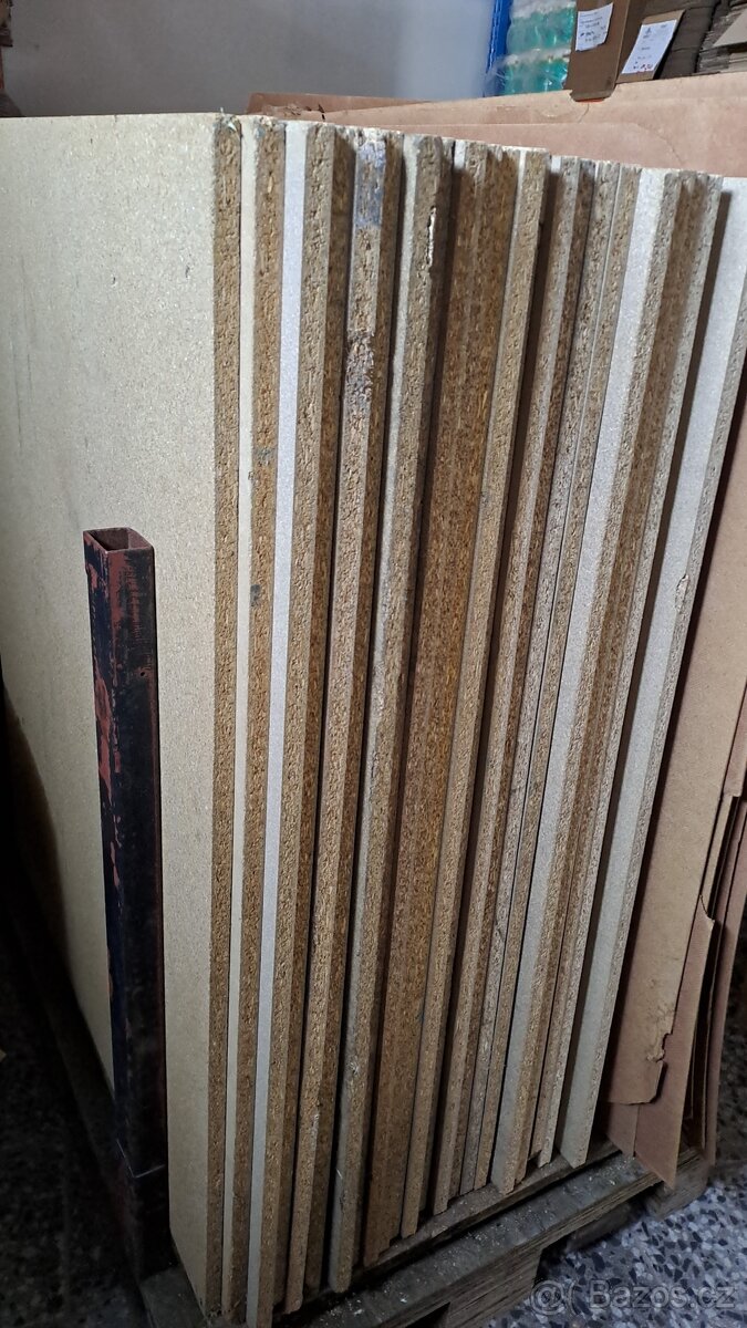 Dřevotřískové desky 114x114 cm - 3