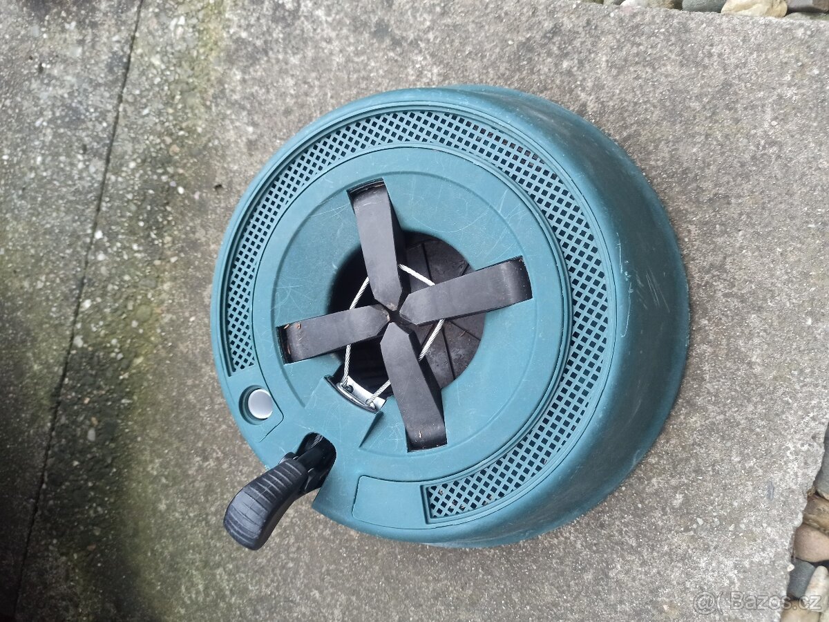 _Prodám_stojan_na_vanocni_stromek - 3